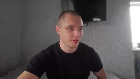 Snapshot of t30t chatting on October 21, 2025, 5:41 am Den online show from October 21, 2025, 5:41 am