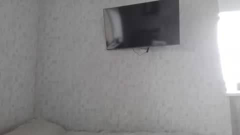 Snapshot of t30t chatting on October 22, 2025, 8:25 am Den online show from October 22, 2025, 8:25 am