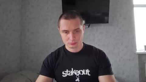 Snapshot of t30t chatting on November 7, 2025, 7:19 am Den online show from November 7, 2025, 7:19 am