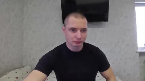 Snapshot of t30t chatting on November 19, 2025, 7:08 am Den online show from November 19, 2025, 7:08 am