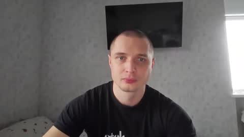 Snapshot of t30t chatting on November 20, 2025, 6:35 am Den online show from November 20, 2025, 6:35 am