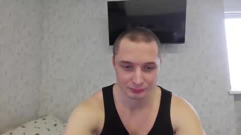 Snapshot of t30t chatting on November 30, 2025, 9:02 am Den online show from November 30, 2025, 9:02 am