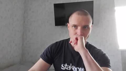 Den online show from April 22, 2026, 7:22 am