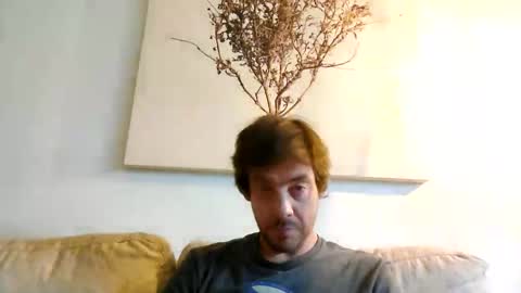 t_fuenzalida online show from January 14, 2026, 3:34 am