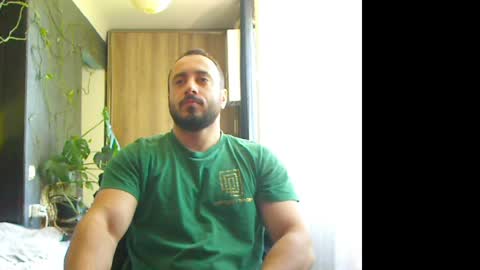 Huracane online show from May 14, 2026, 5:03 am