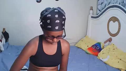 Snapshot of t_okyo chatting on November 12, 2025, 2:45 am TOKYO online show from November 12, 2025, 2:45 am