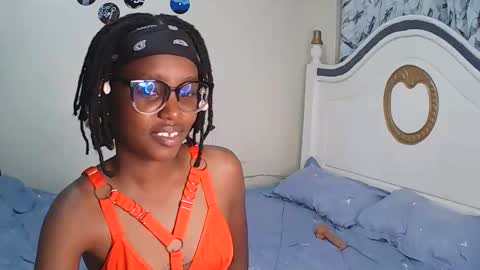 Snapshot of t_okyo chatting on November 15, 2025, 4:54 am TOKYO online show from November 15, 2025, 4:54 am