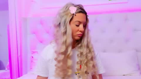 Arianna online show from March 24, 2026, 1:27 pm