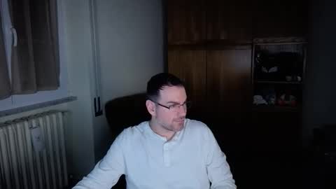 taf1989 online show from May 15, 2026, 11:23 pm