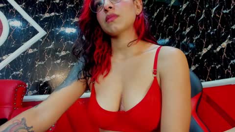 Tafita  online show from February 4, 2025, 1:02 am