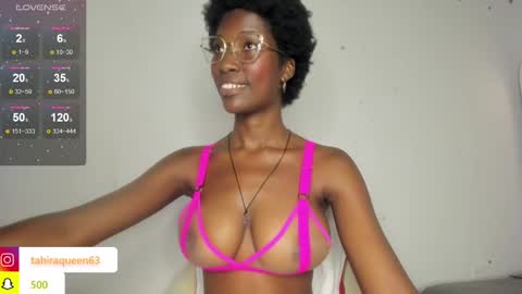 Snapshot of tahira_21 chatting on December 3, 2024, 7:44 pm Tahira online show from December 3, 2024, 7:44 pm
