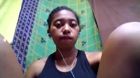 Snapshot of tahiriniah chatting on February 9, 2025, 6:33 am tahiriniah online show from February 9, 2025, 6:33 am
