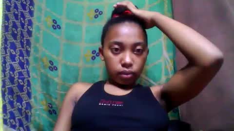 Snapshot of tahiriniah chatting on February 17, 2025, 7:58 am tahiriniah online show from February 17, 2025, 7:58 am