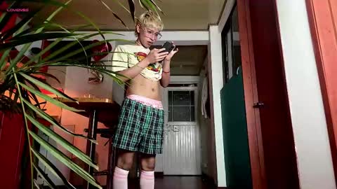 taichi online show from December 17, 2025, 12:16 am