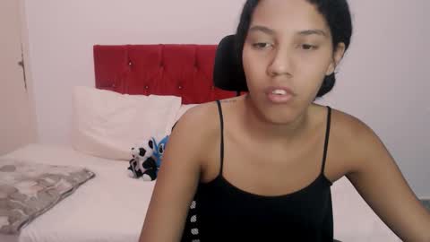 Snapshot of tainara_ebonny chatting on October 13, 2025, 7:14 pm Tainara online show from October 13, 2025, 7:14 pm