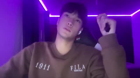 Snapshot of taiob283 chatting on October 18, 2025, 7:14 pm Ben online show from October 18, 2025, 7:14 pm