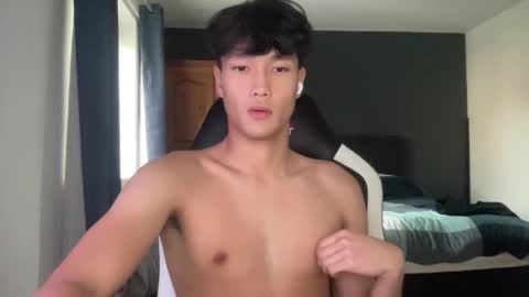 Snapshot of taiob283 chatting on November 19, 2025, 3:34 pm Ben online show from November 19, 2025, 3:34 pm