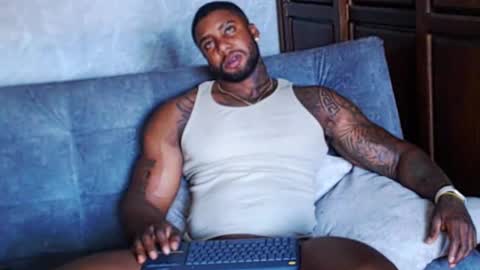 Tairon Tucke online show from January 13, 2025, 9:20 pm