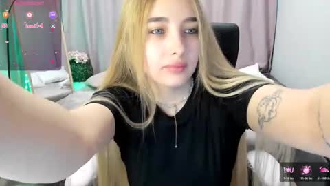 Taisia online show from March 17, 2026, 9:01 am