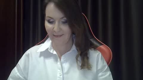 Snapshot of taisialucky77 chatting on October 19, 2025, 5:02 pm taisialucky77 online show from October 19, 2025, 5:02 pm