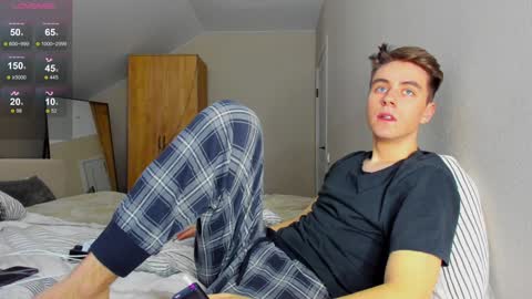 Snapshot of taisonbrownx chatting on January 13, 2025, 7:21 pm Taison online show from January 13, 2025, 7:21 pm