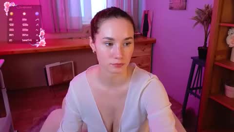 Snapshot of taissa_farmiga chatting on October 26, 2025, 7:03 am Lizzy online show from October 26, 2025, 7:03 am