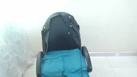 Snapshot of taissa_farmigga_vera chatting on October 16, 2025, 8:54 pm Juli online show from October 16, 2025, 8:54 pm