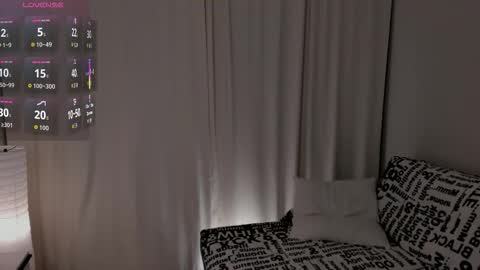 Jessi online show from November 29, 2025, 1:19 am