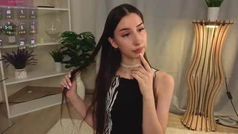 taitechubb online show from November 6, 2025, 3:18 am