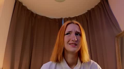 Snapshot of taiteedgington chatting on October 6, 2025, 2:31 am im Lally online show from October 6, 2025, 2:31 am