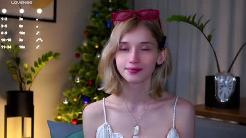 Mia online show from January 18, 2025, 12:24 am