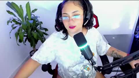 Snapshot of takaragr chatting on October 8, 2025, 9:56 pm kalagr online show from October 8, 2025, 9:56 pm