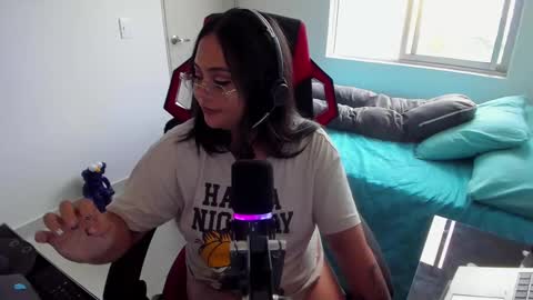 Snapshot of takaragr chatting on November 6, 2025, 9:26 pm kalagr online show from November 6, 2025, 9:26 pm