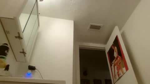 takerlover436295 online show from November 4, 2025, 10:53 pm