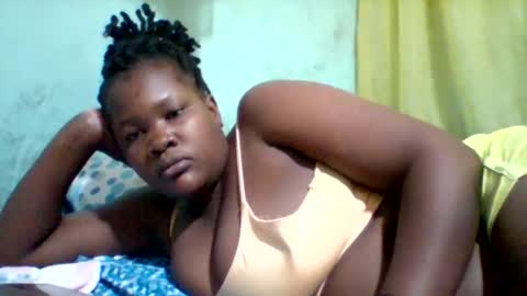 Snapshot of taliah254 chatting on June 25, 2026, 5:12 am taliah254 online show from June 25, 2026, 5:12 am