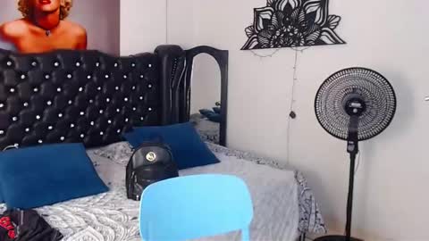 Snapshot of taliana36 chatting on November 7, 2025, 12:16 pm taliana36 online show from November 7, 2025, 12:16 pm