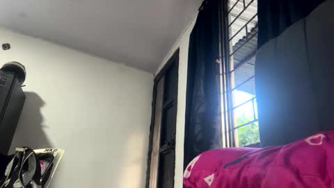 tali  online show from September 9, 2025, 11:32 am