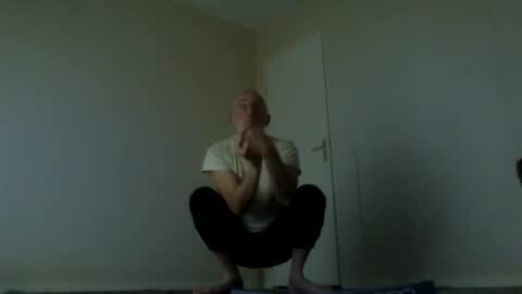 Jack Pierrot online show from December 22, 2025, 6:10 am