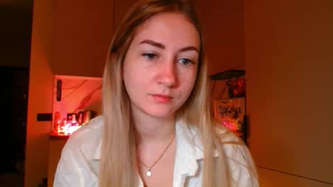 Snapshot of taliiyafiredream chatting on February 3, 2026, 6:22 am Kira online show from February 3, 2026, 6:22 am