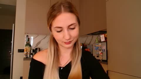 Snapshot of taliiyafiredream chatting on February 27, 2026, 12:38 pm Kira online show from February 27, 2026, 12:38 pm