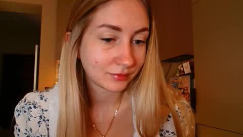 Snapshot of taliiyafiredream chatting on March 9, 2026, 6:28 am Kira online show from March 9, 2026, 6:28 am