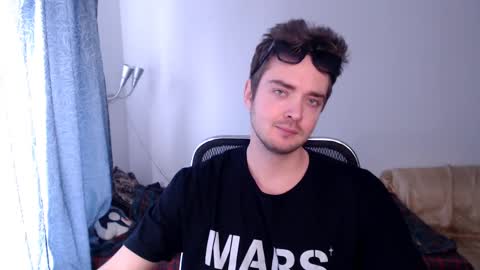 Snapshot of tall_sam chatting on February 22, 2025, 10:29 am tall_sam online show from February 22, 2025, 10:29 am