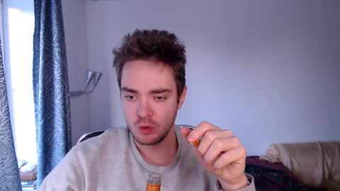 Snapshot of tall_sam chatting on February 23, 2025, 2:46 pm tall_sam online show from February 23, 2025, 2:46 pm