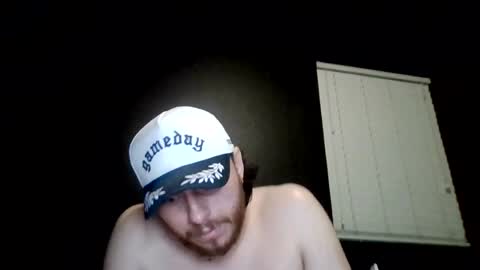 Snapshot of tallhungcloudyy chatting on July 18, 2026, 7:23 am tallhungcloudyy online show from July 18, 2026, 7:23 am