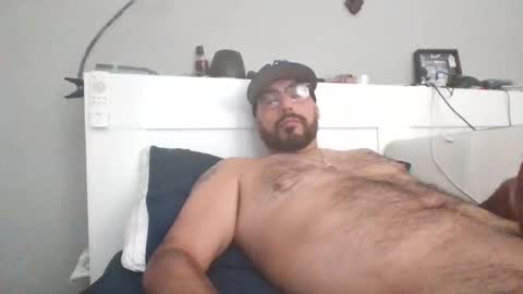 talllatino310 online show from October 11, 2025, 7:01 pm