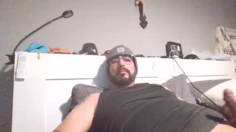 Snapshot of talllatino310 chatting on February 3, 2026, 10:26 pm talllatino310 online show from February 3, 2026, 10:26 pm