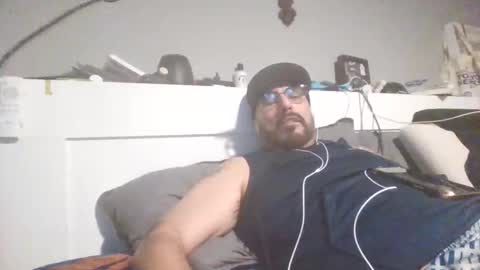 Snapshot of talllatino310 chatting on February 27, 2026, 6:57 am talllatino310 online show from February 27, 2026, 6:57 am