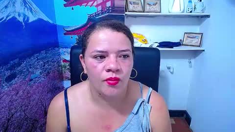 Snapshot of tamara_hottt chatting on November 6, 2025, 9:37 pm Tamara online show from November 6, 2025, 9:37 pm