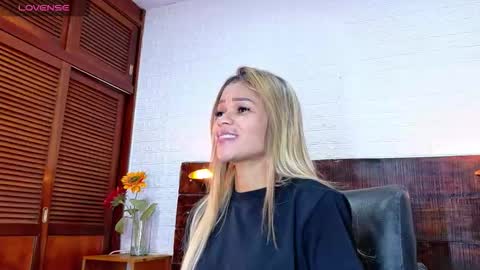    online show from November 9, 2025, 2:04 pm