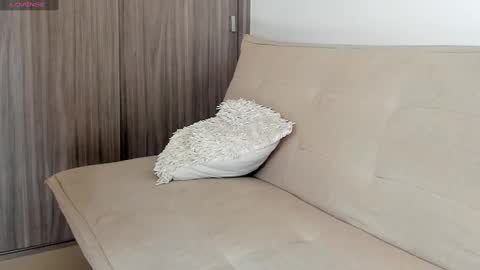 Snapshot of tamara_serra__ chatting on January 18, 2025, 7:04 pm TAMARA SERRA online show from January 18, 2025, 7:04 pm